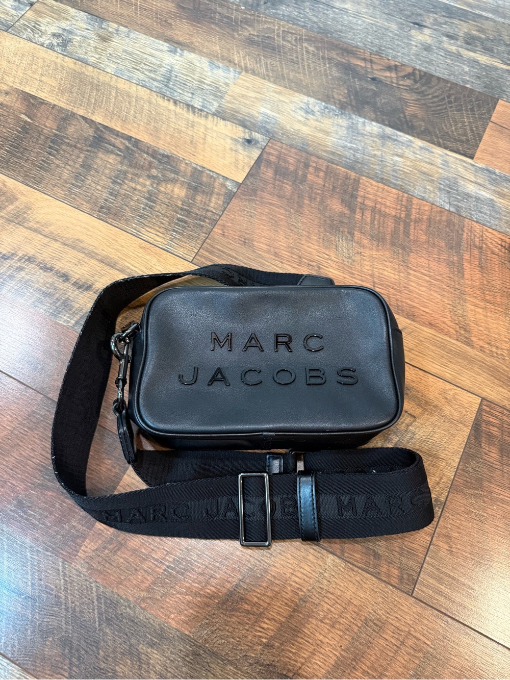 Marc Jacobs Black Snapshot Shoulder Bag